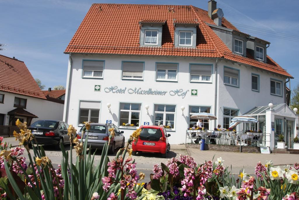 Garni Hotel Maselheimer Hof Exterior photo